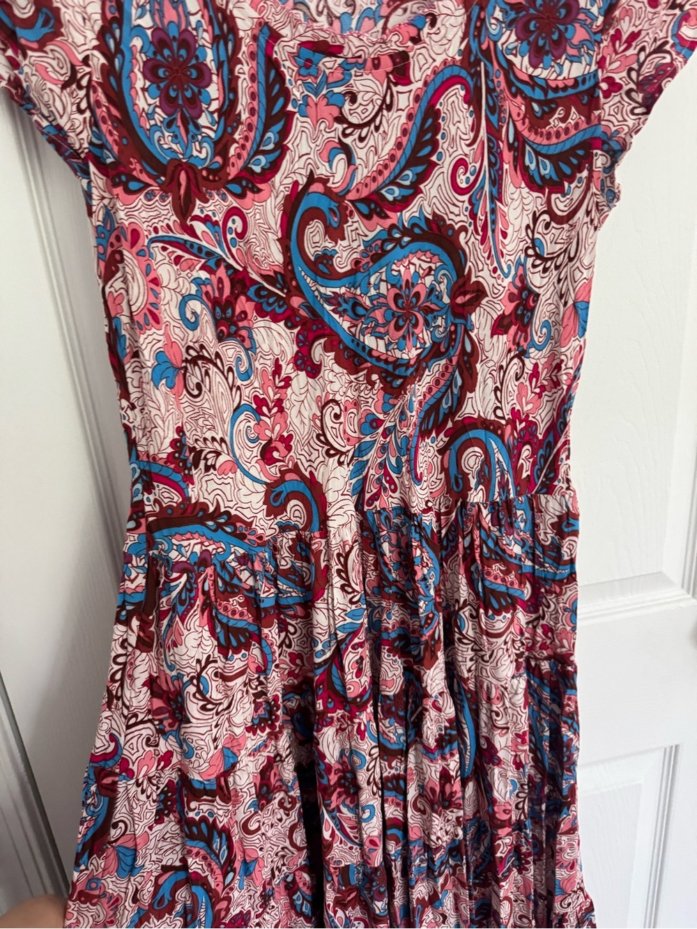 Soft Surrondings Women's Coral Paisley Maxi Dress with Cap Sleeves - Picture 10 of 10